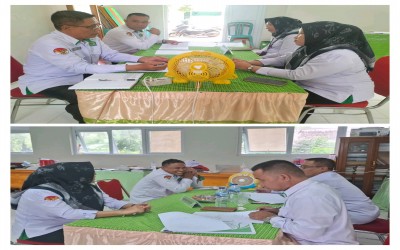 Pengawas Madrasah Kemenag Bolsel Lakukan Verifikasi Soal Ujian di MTs Negeri 2 Bolsel